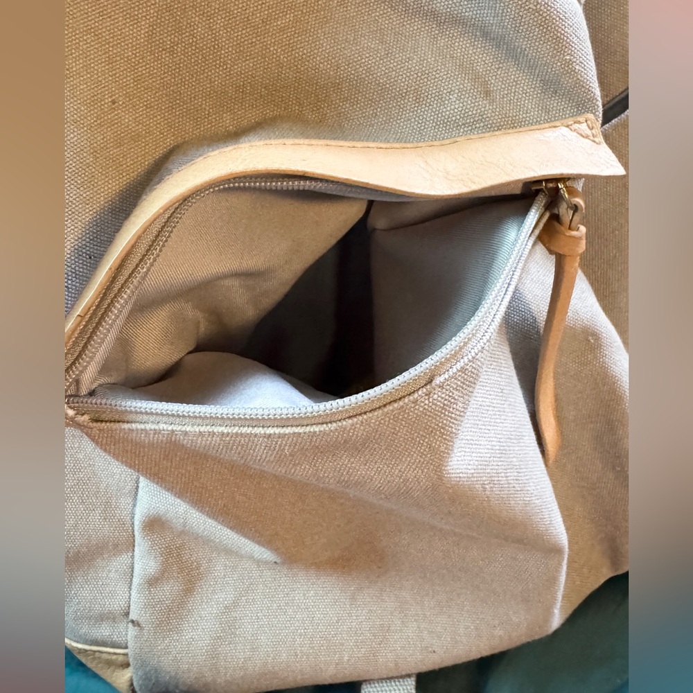 Universal Thread Backpack - Picture 6 of 6